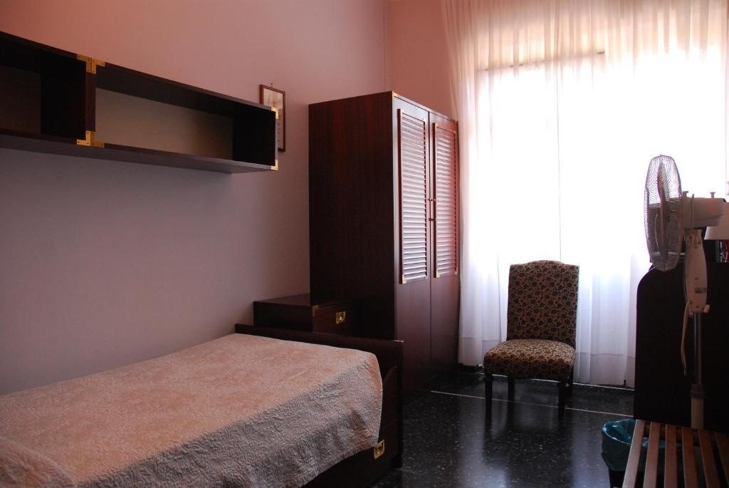 פינאלה ליגורה Hotel Colibri חדר תמונה