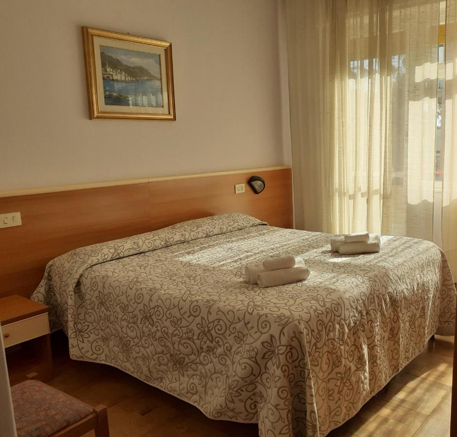 פינאלה ליגורה Hotel Colibri מראה חיצוני תמונה
